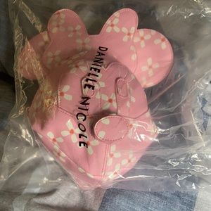Danielle Nicole Minnie Mouse Crossbody bag NEW!!